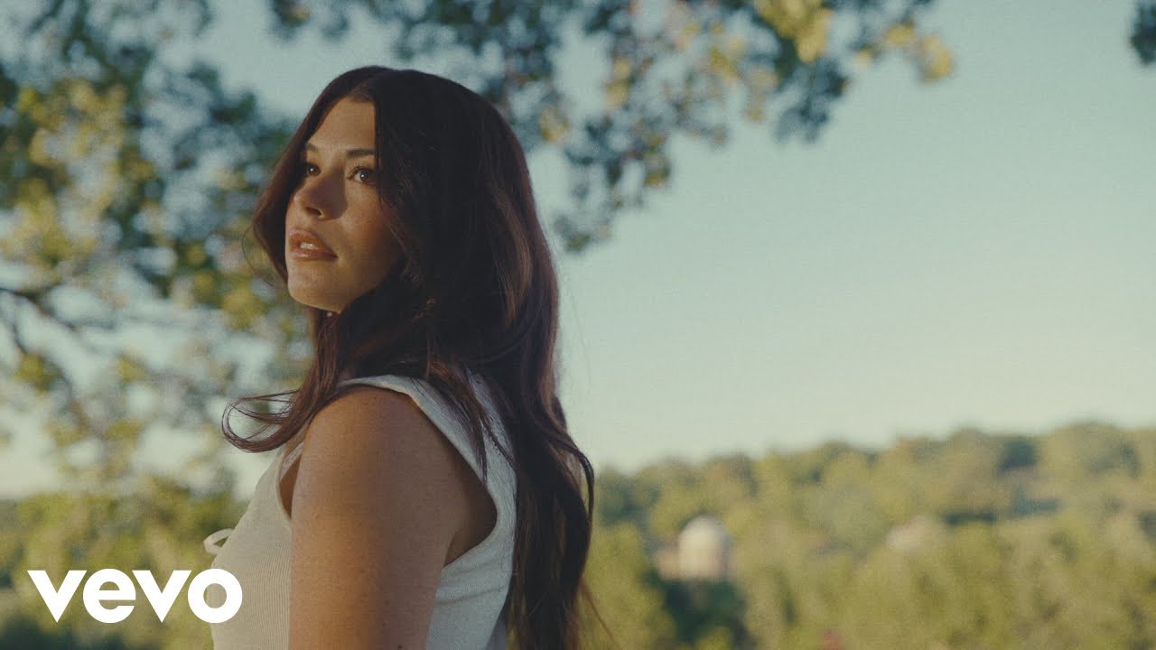 Dylan Conrique - How To Lose The Girl