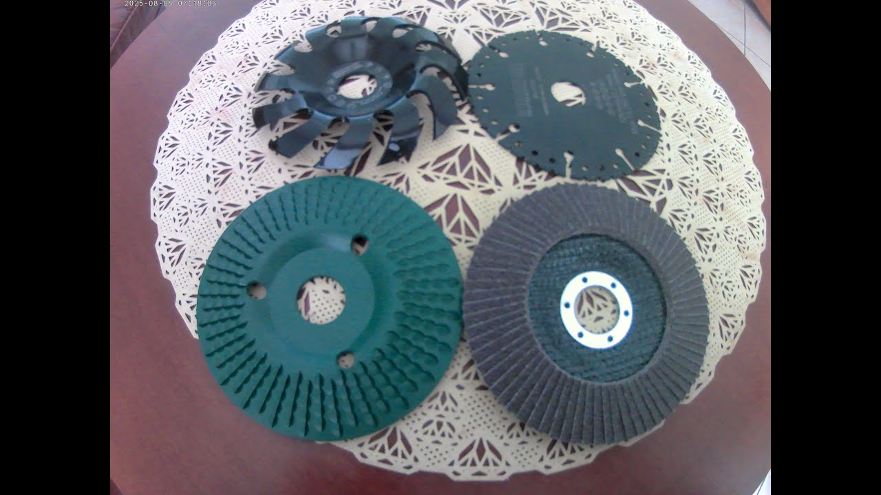 Les disques de meulage diamètre 125 mm spécial travail du bois