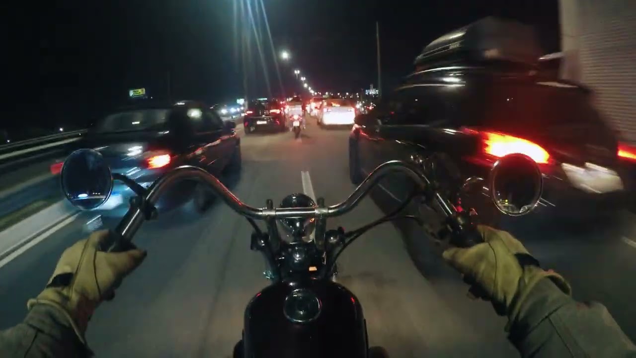 POV Suzuki Intruder gn125 Transito Floripa