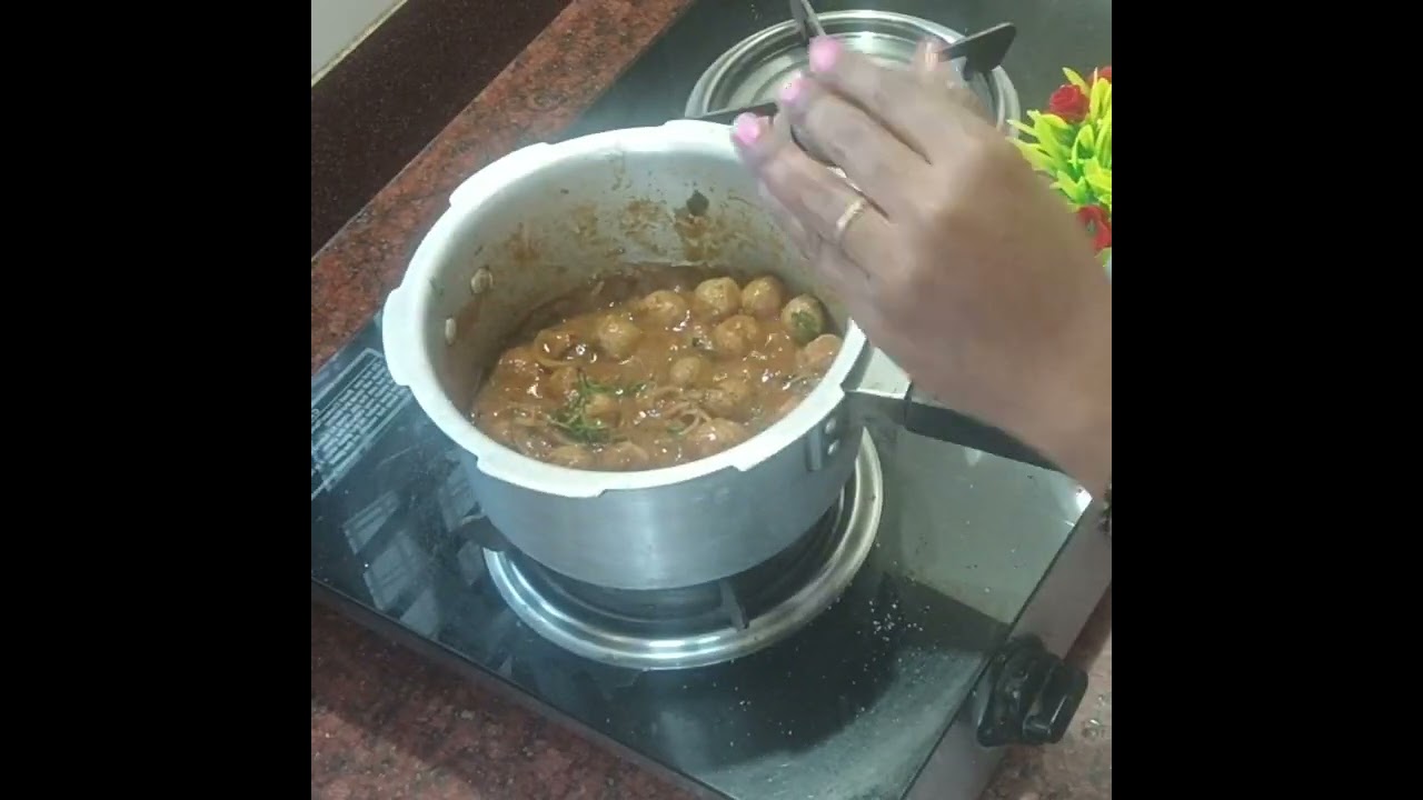 😊ಸಿಂಪಲ ಆಗಿ ಮನೆಲ್ಲಿ 😍🍲ಸೋಯಾ ಬಿರಿಯಾನಿ ಮಾಡೋಣ ಬನ್ನಿ 👍ಡಯಟ್ ಮಾಡೋರ್ಗೆ ತುಂಬಾನೇ ಒಳ್ಳೆ ರೆಸಿಫಿ 👌#food#duet#yt 