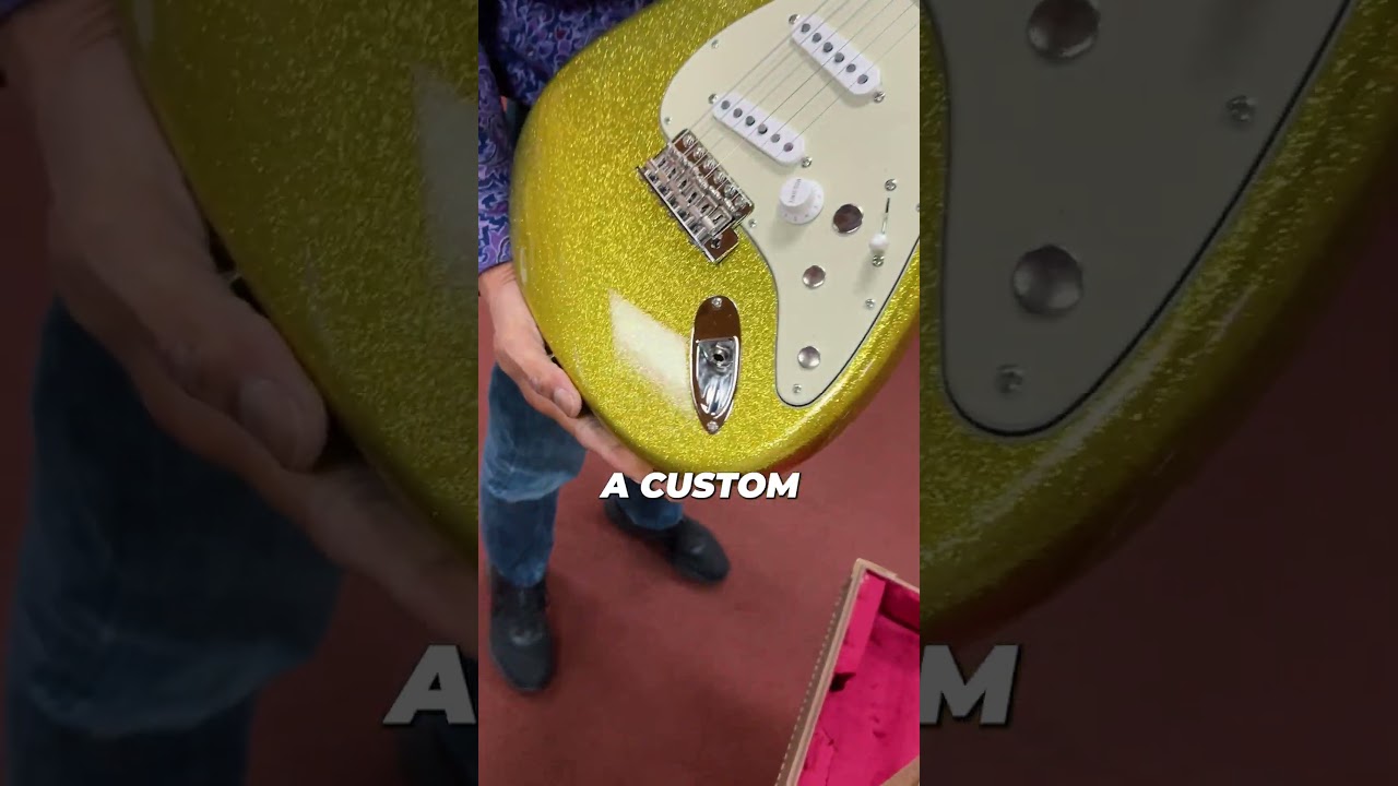 New arrival 🙌Fender Custom Shop Dick Dale Stratocaster AA Birdseye Maple Neck Chartreuse Sparkle