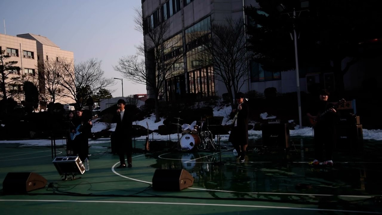 2026 02 20 졸업식 공연 - Don't Look Back in Anger