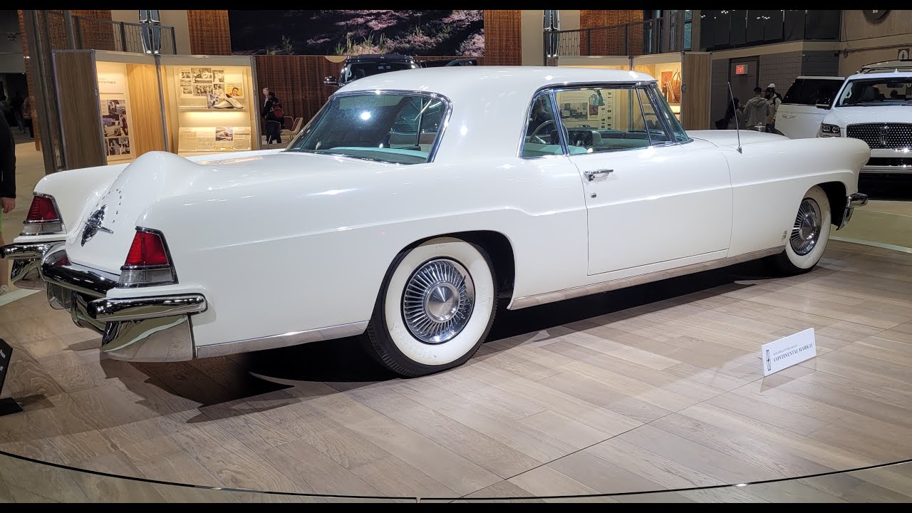 Elvis Presley's 1956 Lincoln Continental Mark II