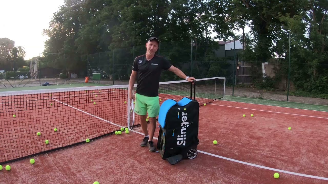 Slinger In Out Ball Maschine Test (german) and In/OUT Line Calling System Test (german)
