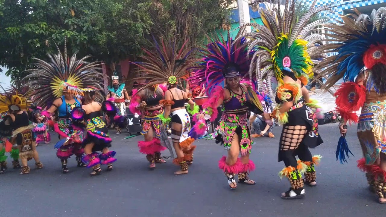 Danza Azteca (Plumas La Consty