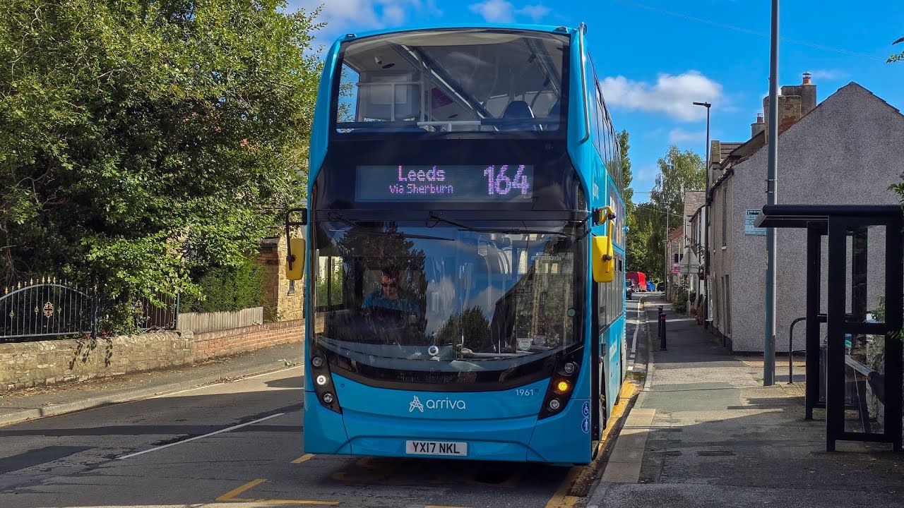Arriva Yorkshire 1961 YX17NKL Running 164 To Leeds