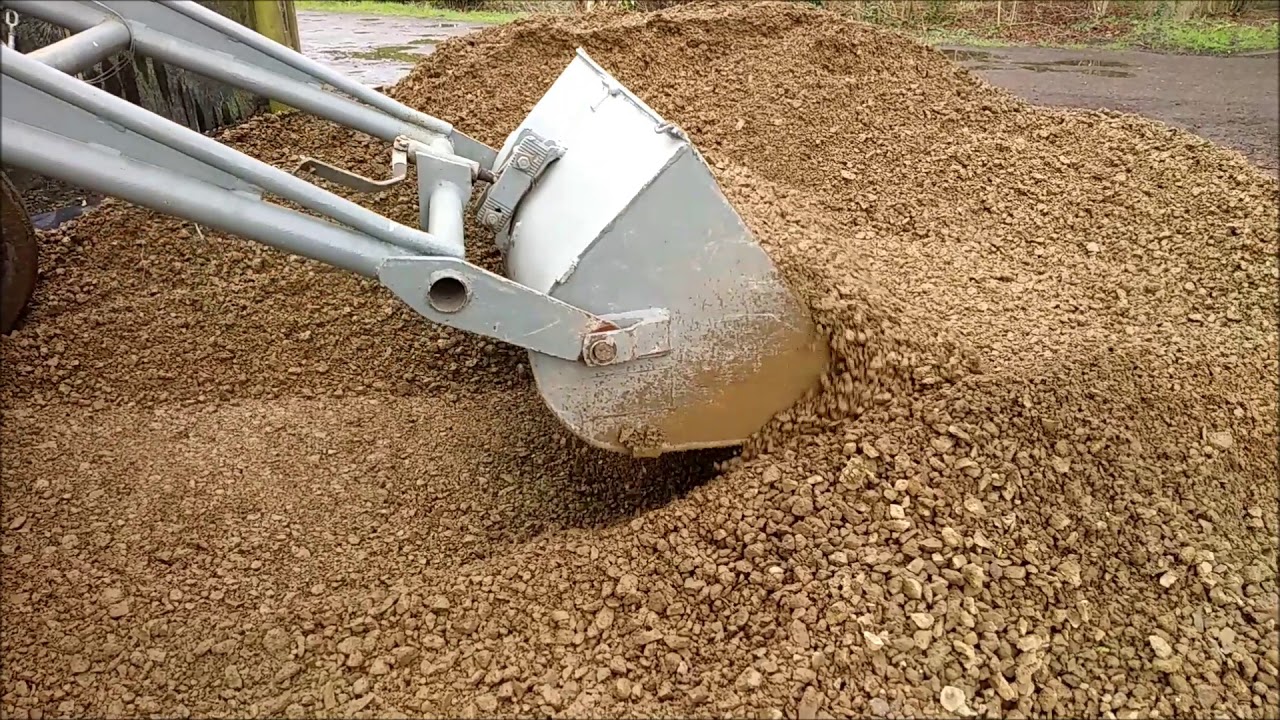 Fergie MIL loader Ferguson te20