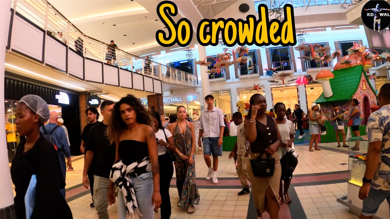 So Crowded Today 😮 | V&A Waterfront Capetown 