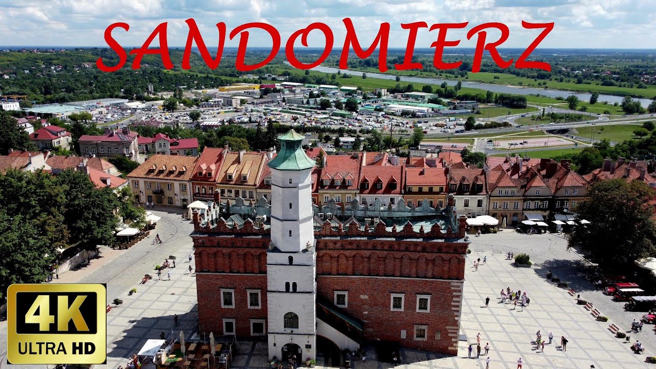 Sandomierz - Rynek Miasto z lotu ptaka / drona 4K