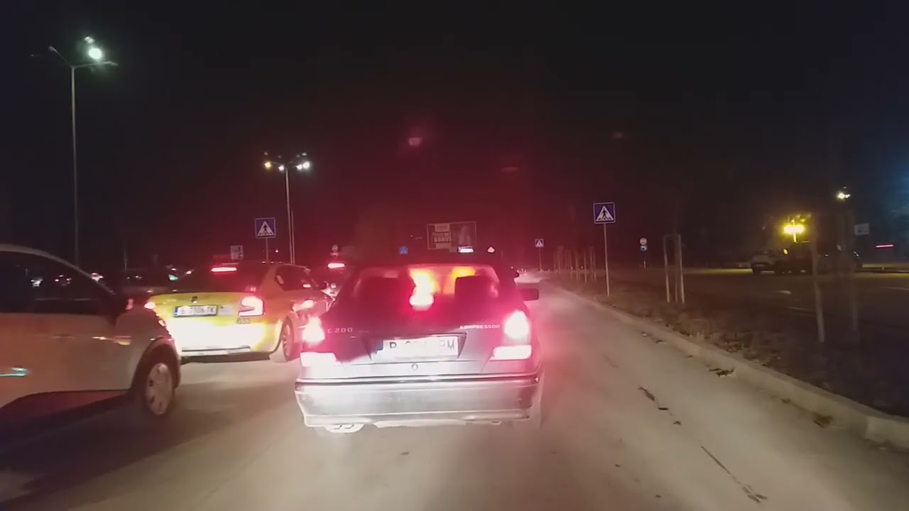 Part of the route of line 409 in Varna - from Mall Varna to the center of Aksakovo- B 8675 HX