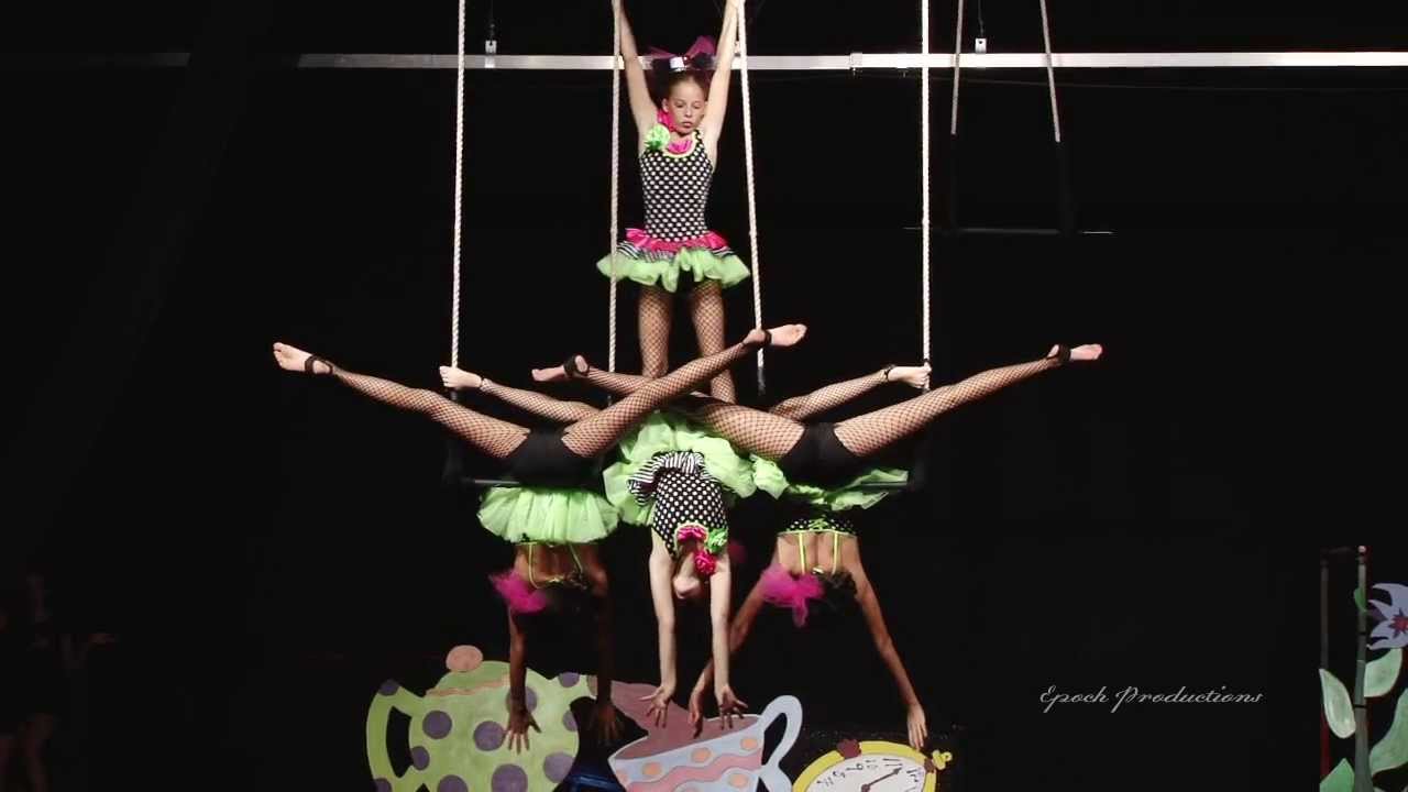 Triple Trapeze Routine- Cal Elite Kids FRIGHT Show