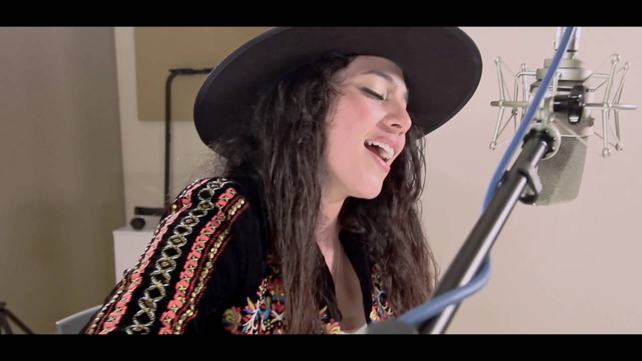 Sin Remedio - Marissa Mur (Acústico) en Backstage de Unisabanaradio