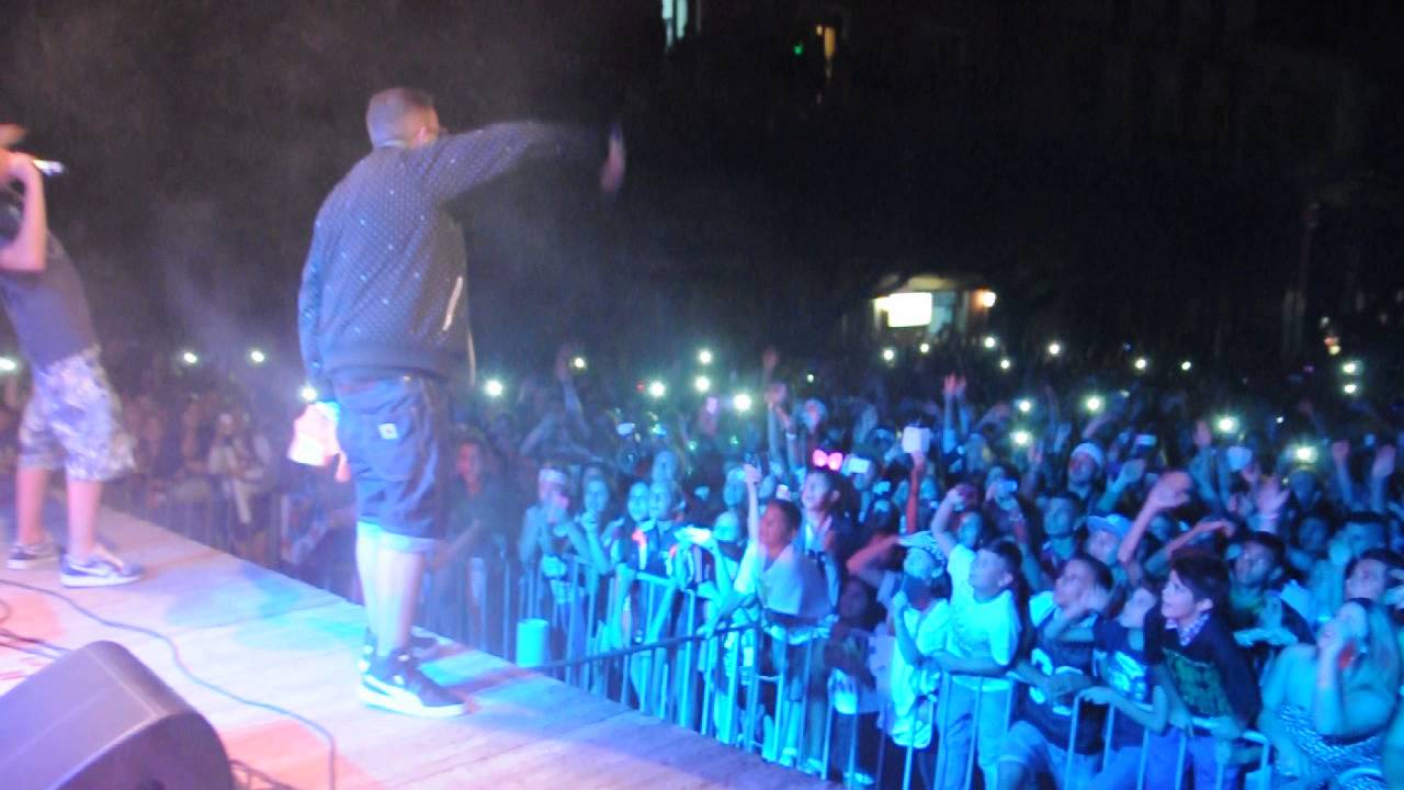 Rocco Hunt 15 Agosto 2014 in Piazza Lago Caggiano (SA)