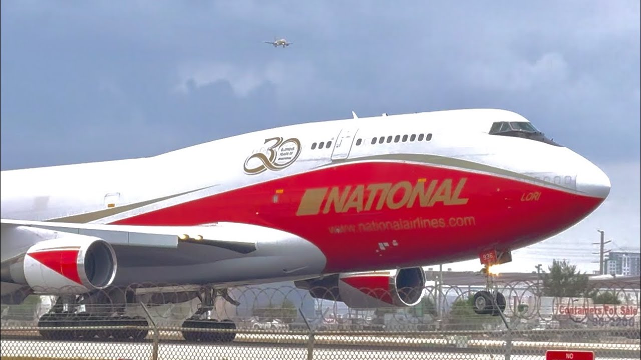 18 MINUTES of MIAMI INTERNATIONAL AIRPORT at Runway 09 with aircraft INFORMATION