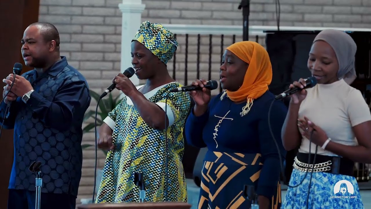 Kuna Makao by Messenger Choir | Lexington LMPC