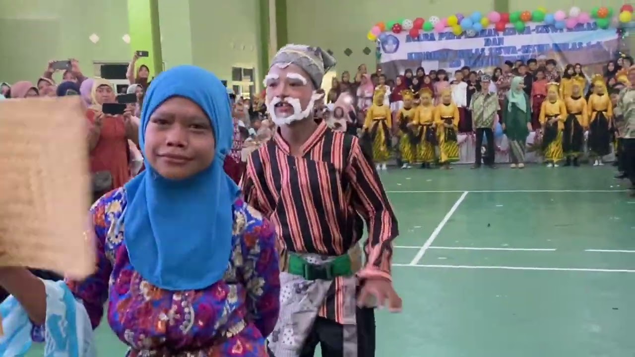 PROSESI UPACARA ADAT SDN WADAS II TAHUN AJARAN 2022-2023