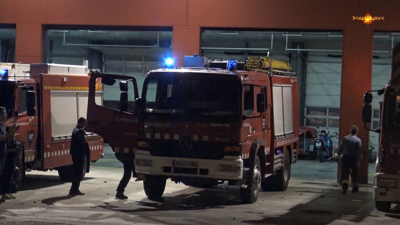 Homenatge als nostres Mossos i Bombers
