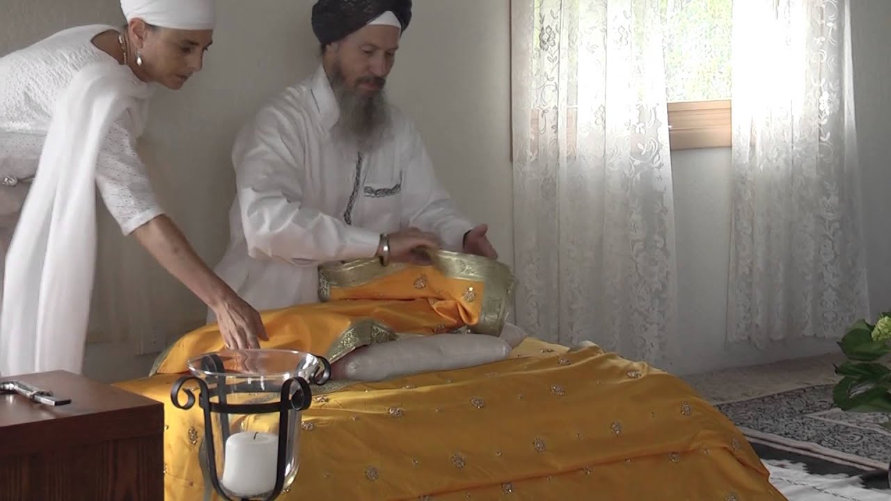 How to Setup a Gurdwara in Your Home