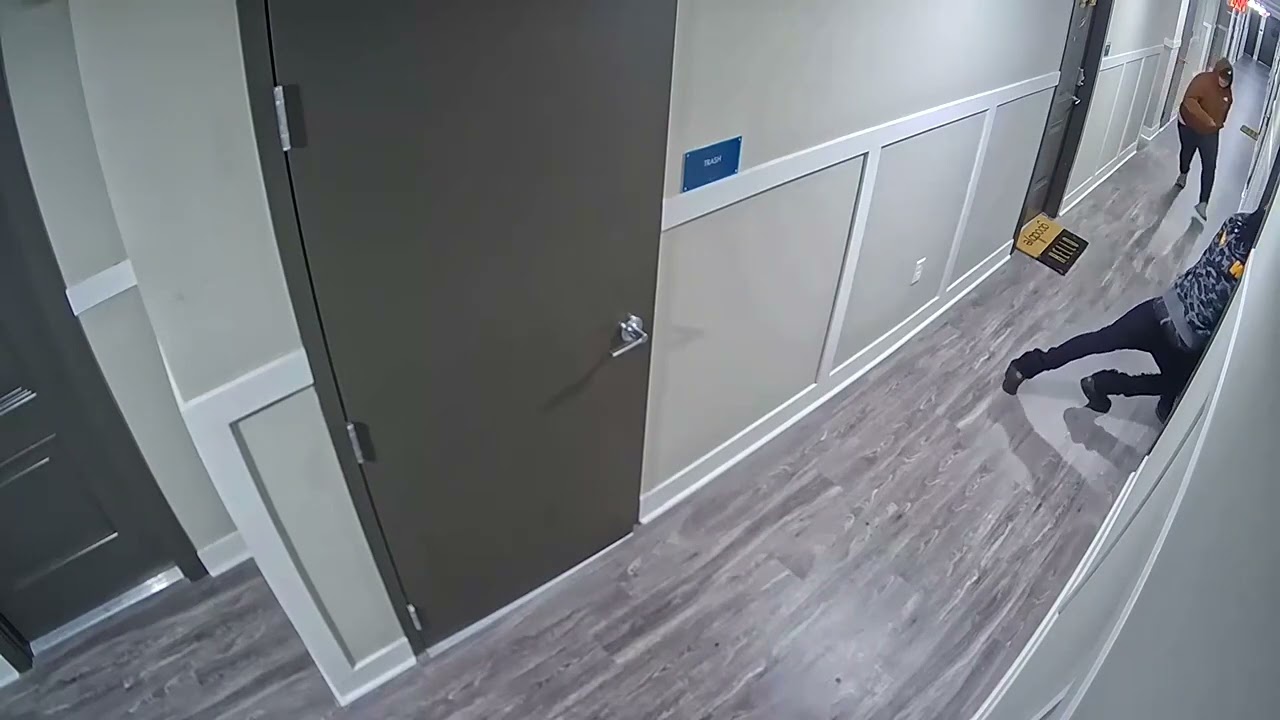 Atlanta police looking for people of interest in robbery