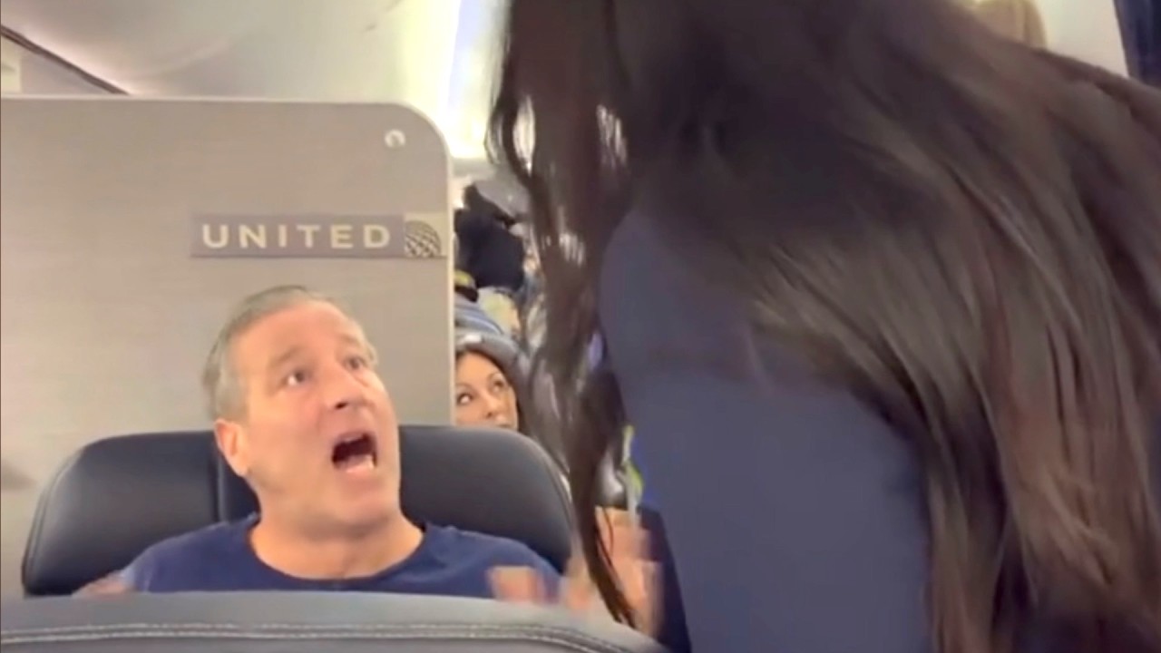 Now Everyone Has To Get Off | Top 20 Public Freakouts