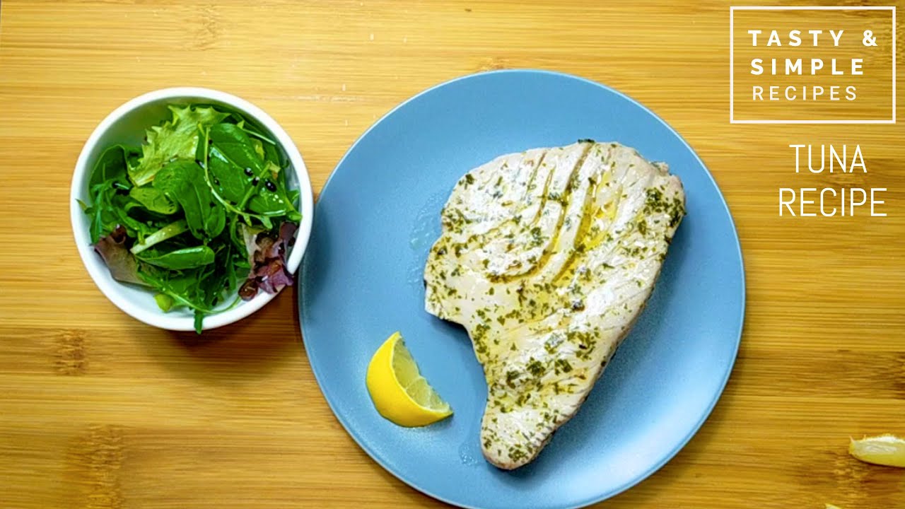 Oven Baked Tuna Steak, an healthy and simple recipe!