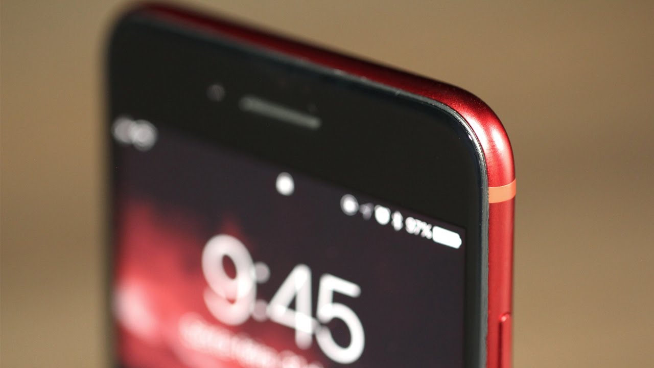 O IPHONE 7 PLUS VERMELHO COM TELA PRETA!
