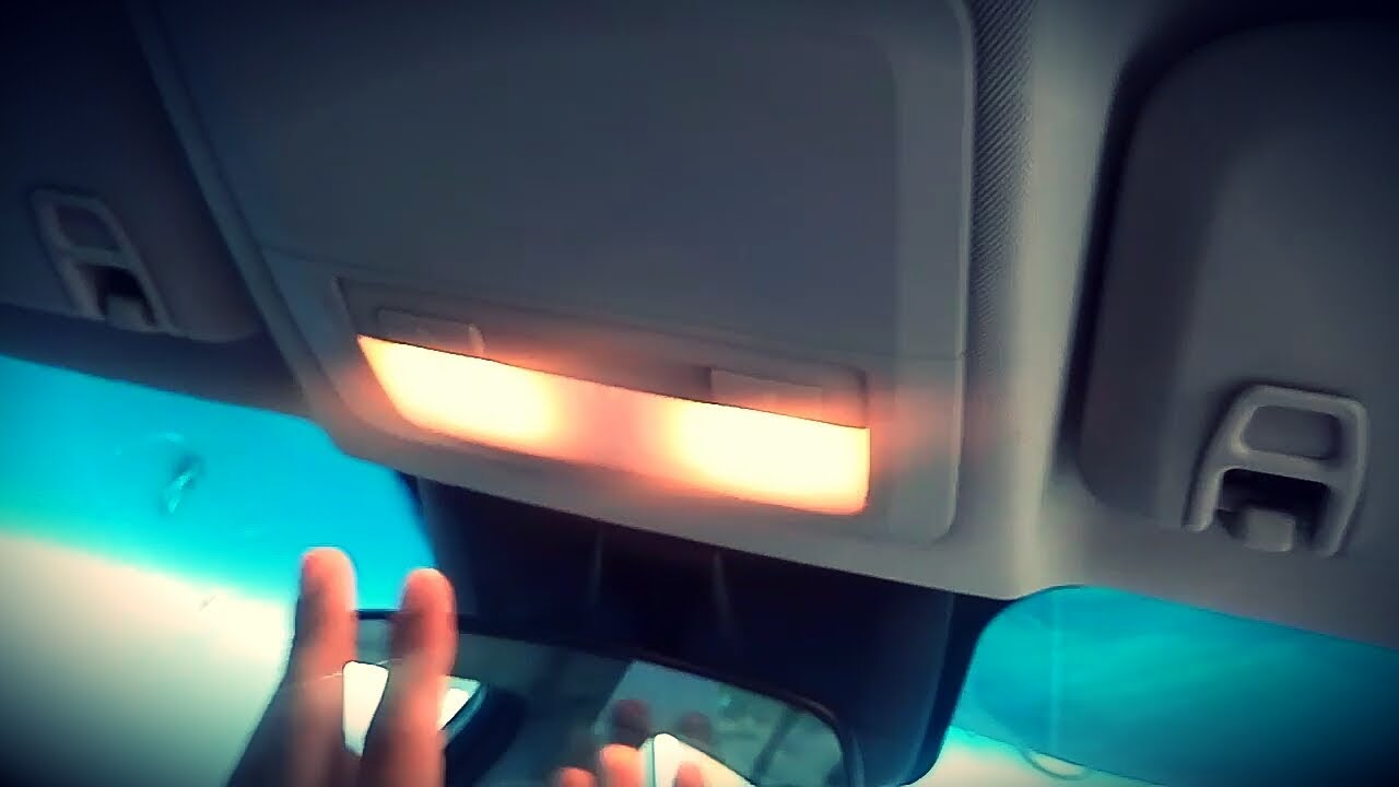Cambio de luz interior de foco por Led al Cruze! | Luis Her