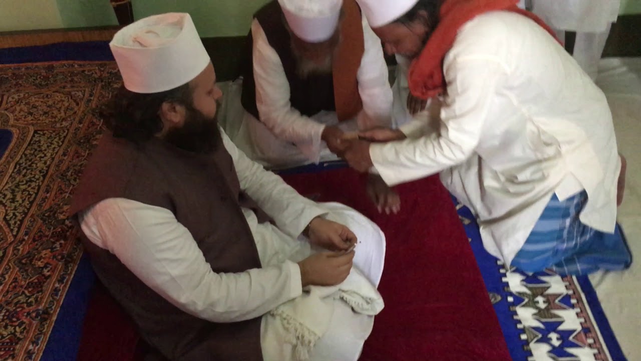 Sarkar Sahibe Sajjad Khwaja Mohammad Sabahat Hassan Shah in Rudauli Shareef.