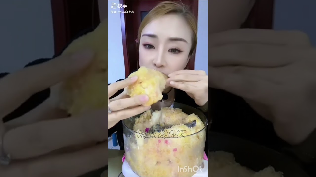 🌈🍚TASTY CRISPY COLOUR CHUNKS ICE POWDER EATING ASMR SNOWFLAKE POWDERY ICE 🧊🌈