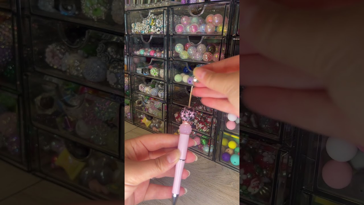 Beaded pens💗💗💗  #diy #diybeads #beads #pen #diypen