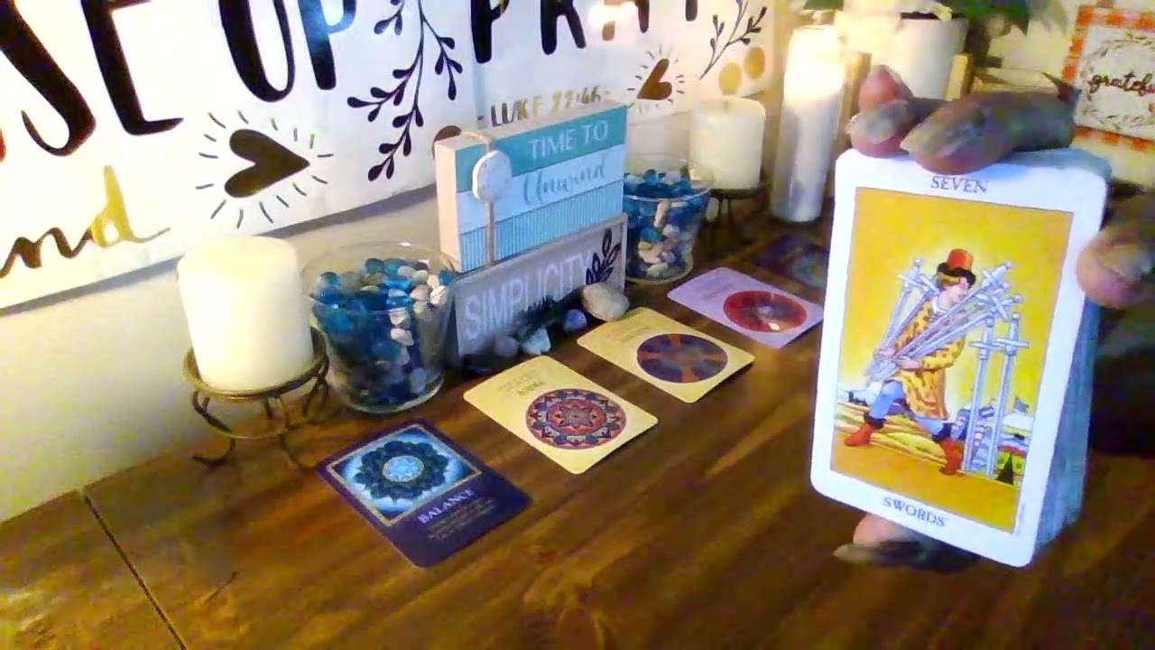 Внимание!!!!! Этот человек тайно пытается приблизиться к вам... его намерения нечисты!