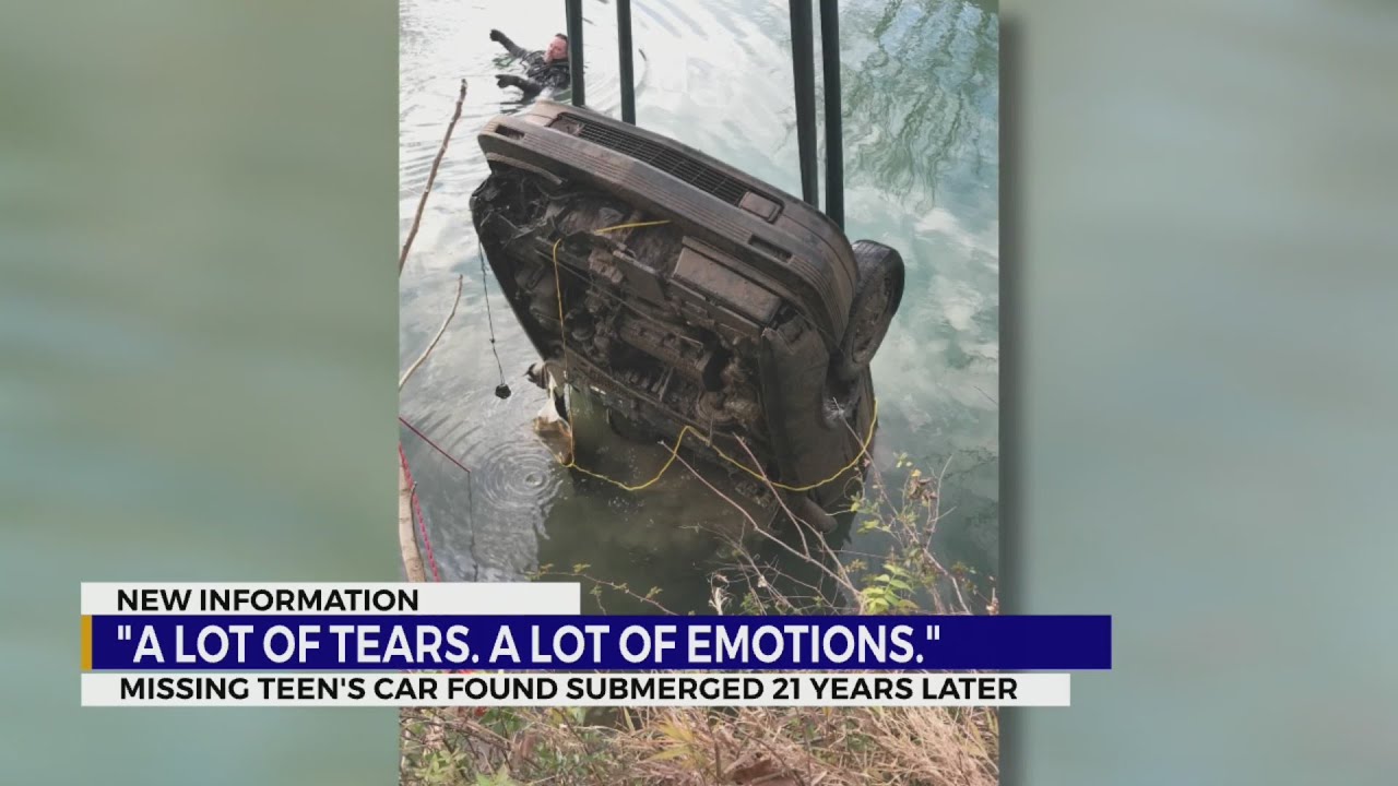 Missing teen's car found submerged 21 years later