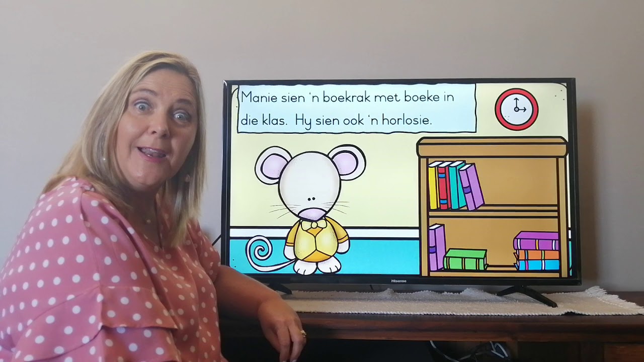 Mollie en Manie Muis gaan skool toe.