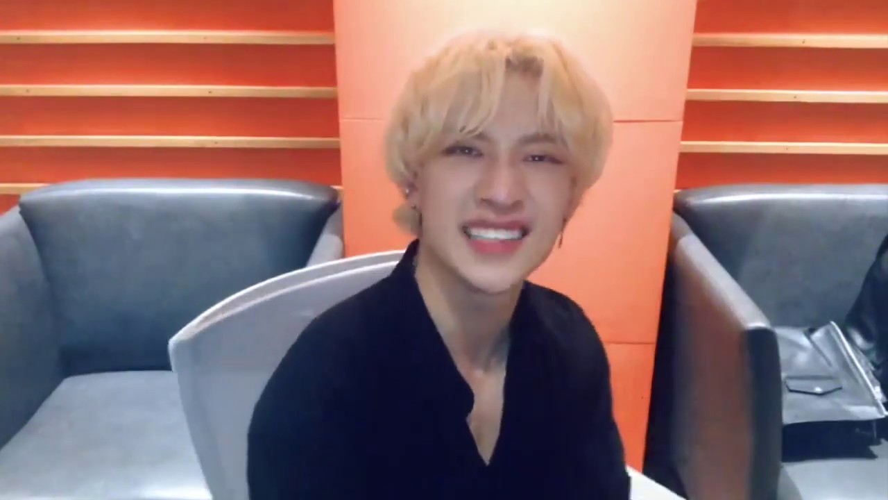 bang chan listening to bomb bomb by kard