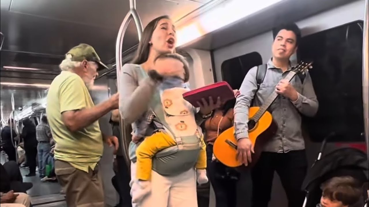 🔥🗣️🇻🇪CAMPAÑA EVANGELÍSTICA EN EL METRO DE CARACAS 😉❤️‍🔥 ¡Mira esta bendición! 