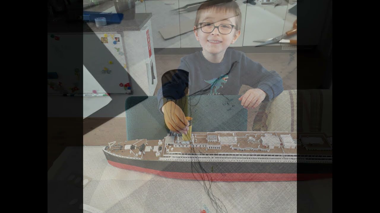 Building model RMS Olympic