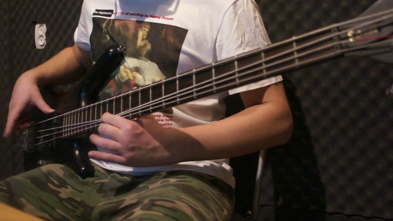 KORN   Freak on a leash bass cover on 4 strings