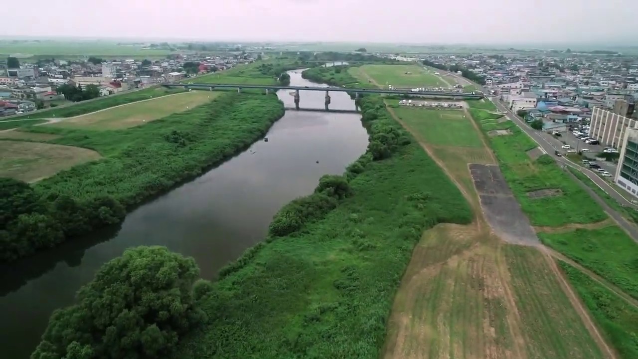 現在を魅る津軽の郷“岩木川”