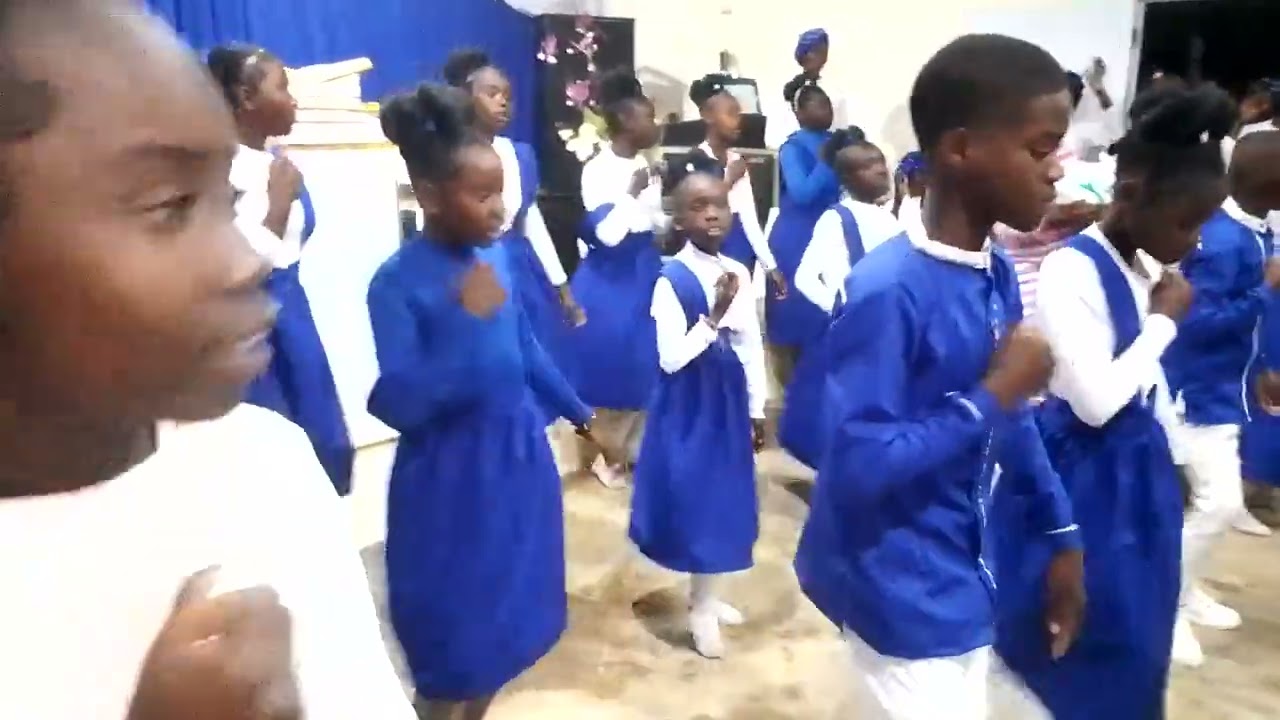 Los niños iglesia pantecostal de palo bonito pastor Labranch 