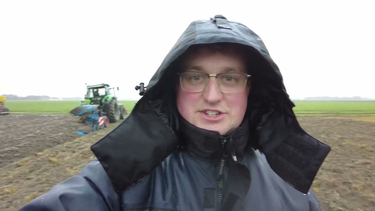 Direct regen bij tulpen planten.. #Boerenvlog 10