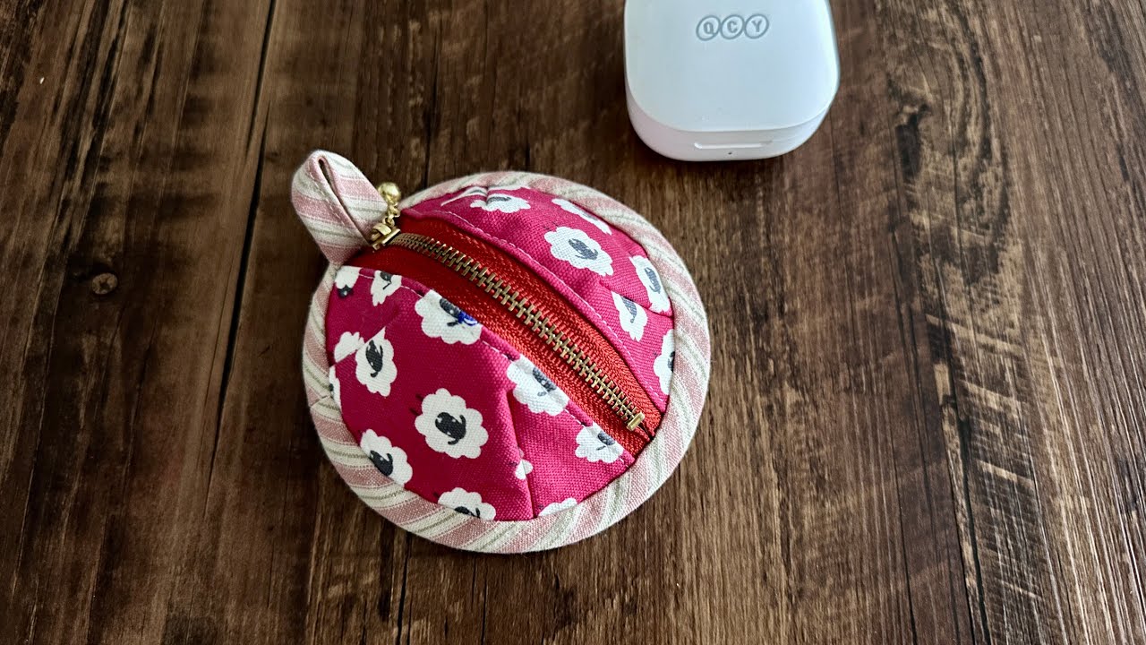 handmade ｜一只可爱鼓鼓耳机包Cute headphone bag