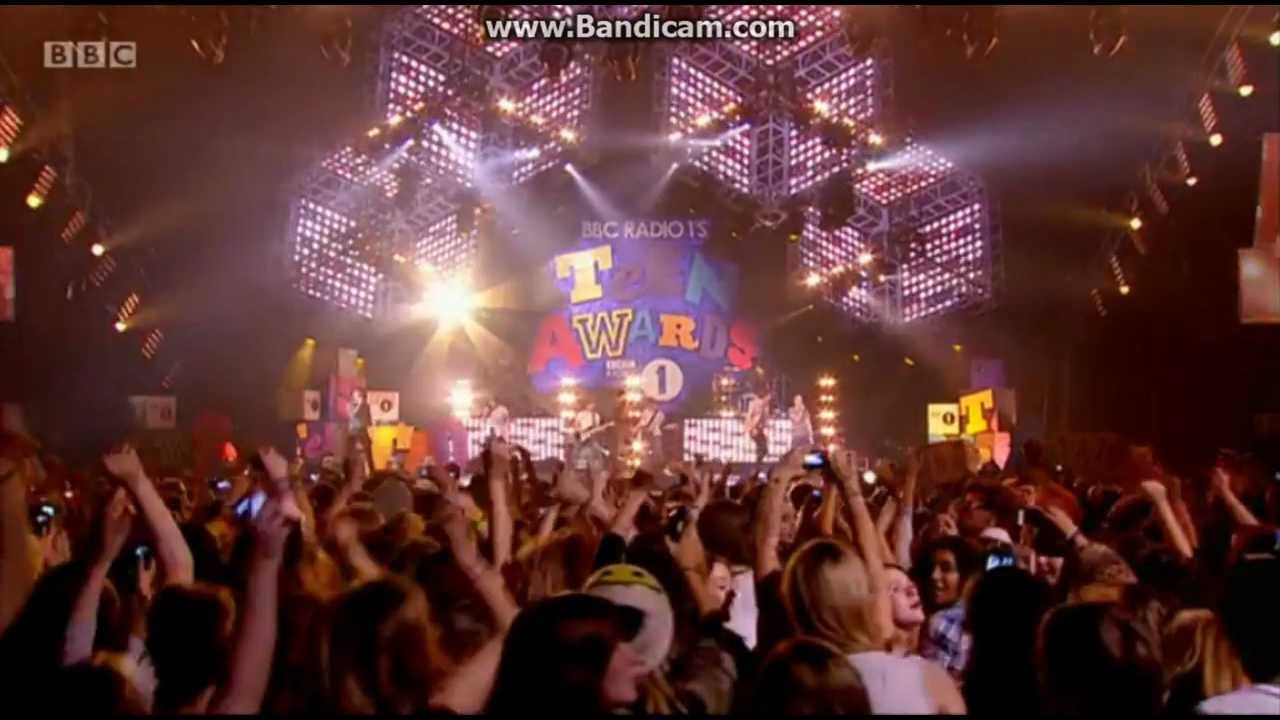 (Live) One Direction - One Thing
