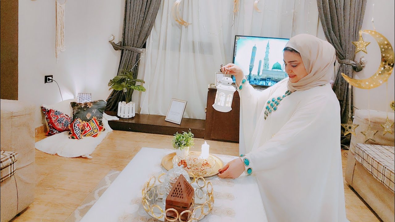 مرحب ياهلال🌙فرشت الغرفه بالديكور الرمضاني غيرنا شكل بيتنا تحضيرات رمضانيه لغرفه المعيشه