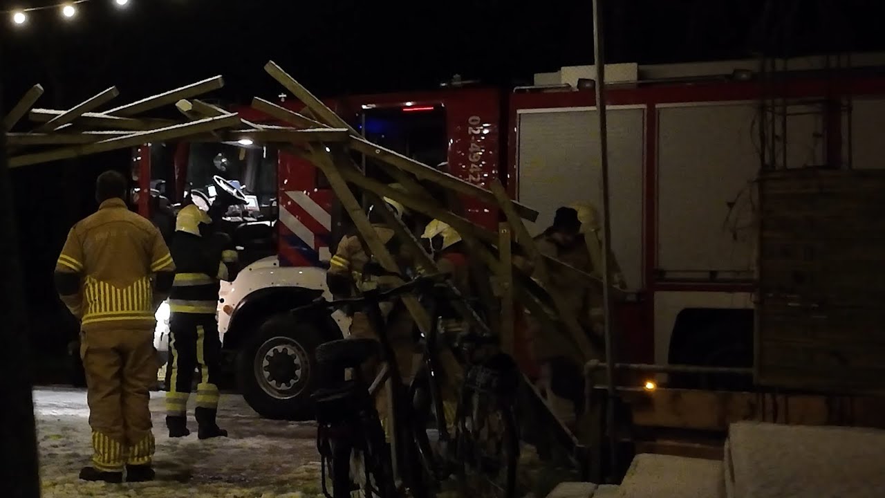 Uniek jubileum voor Terschellinger brandweerman Klaas Visser