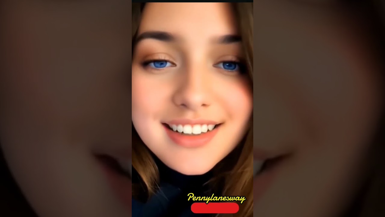 #26- 3'4 Pretty blooming lady on #Pennylanesway periscope videos