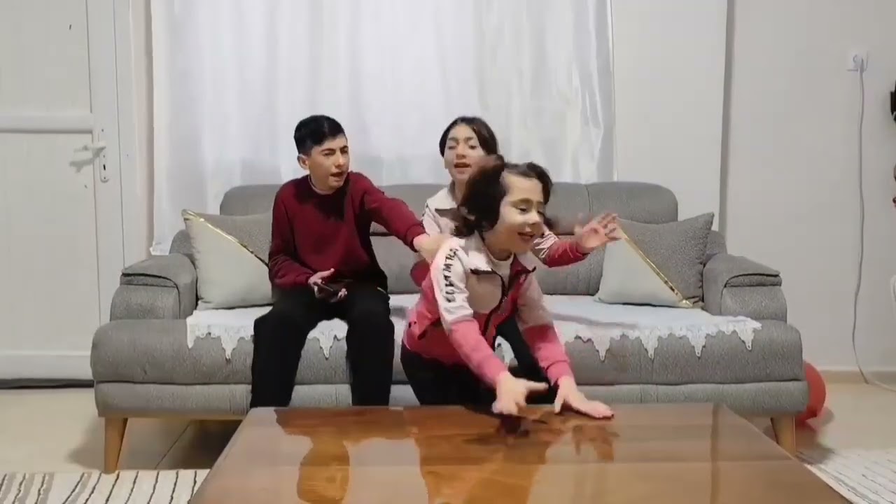 عملنا مقلب التجاهل في بيسان😡 صارت تبكي😱
