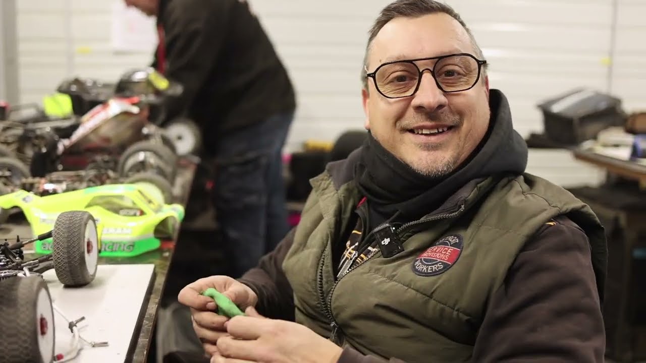 Le buggy 1-8 BL AGAMA Racing N1 de Greg GALAN à la WSLINE de REIMS