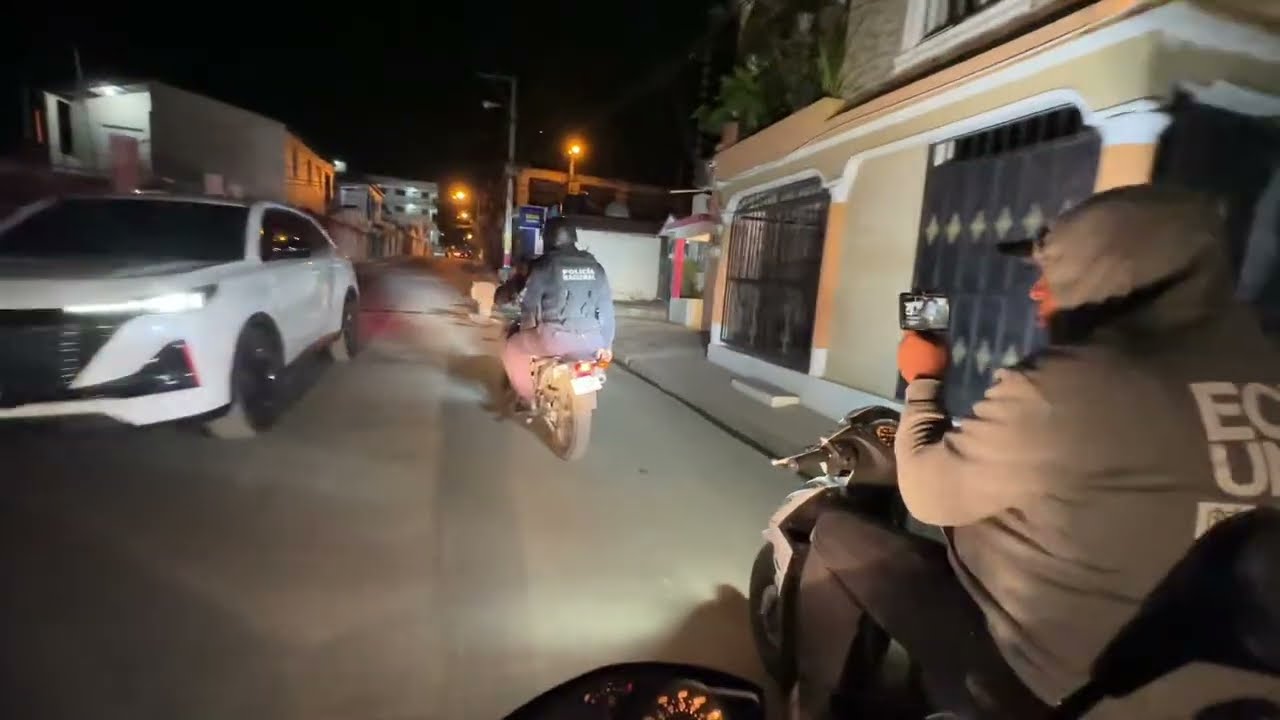 policia realiza operativo en sectores de SFM