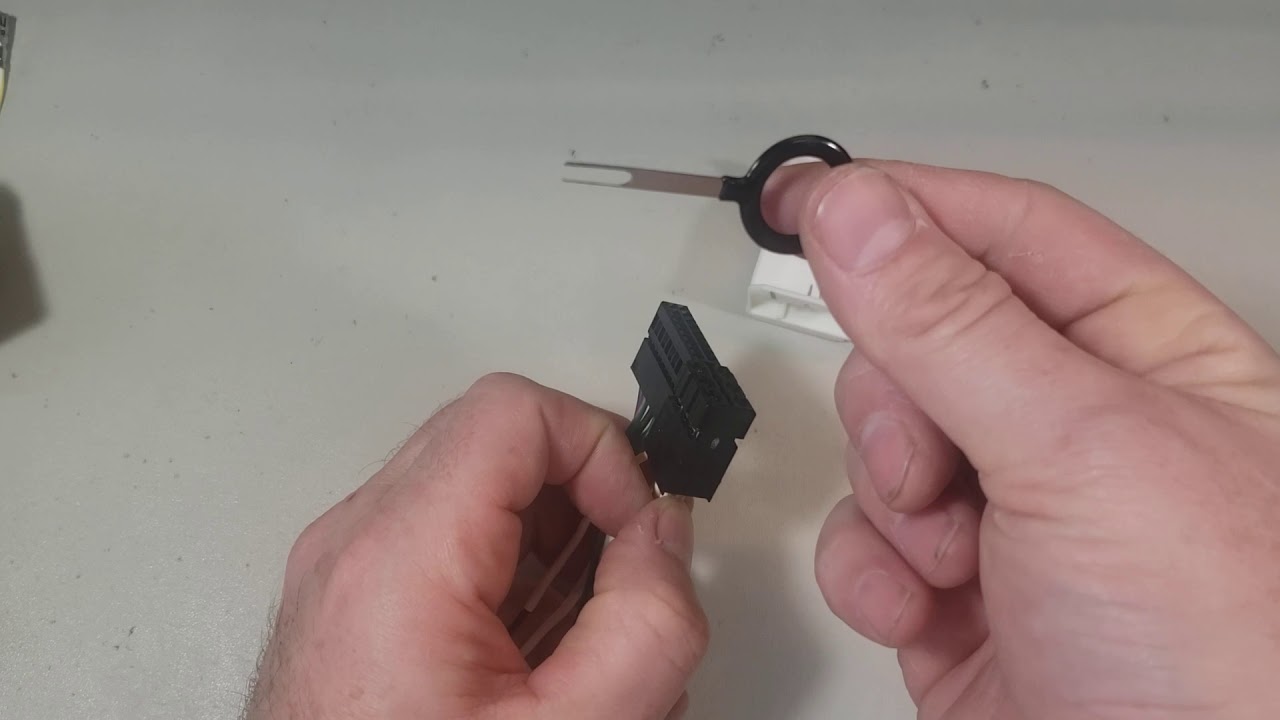 M2 MODS - Working with BCM connectors to add Foglights, etc