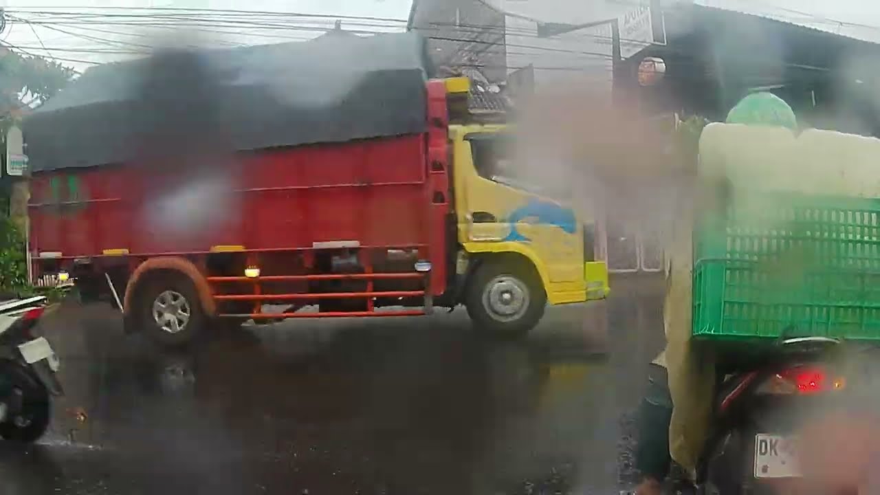 Heavy Rain & Floods in Denpasar, Bali &ndash; Unexpected Weather Today!